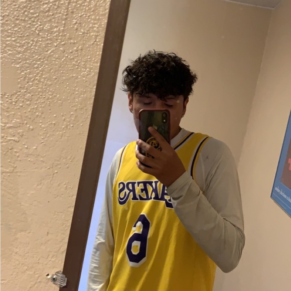 Meet your Posher, Jacob - Picture 6 of 7